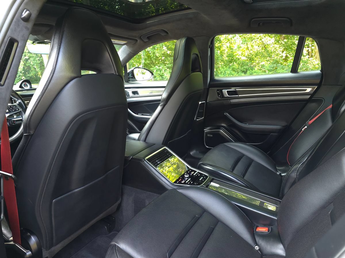 Used 2018 Porsche Panamera Turbo w/ Sport Package AWD/4WD image 14