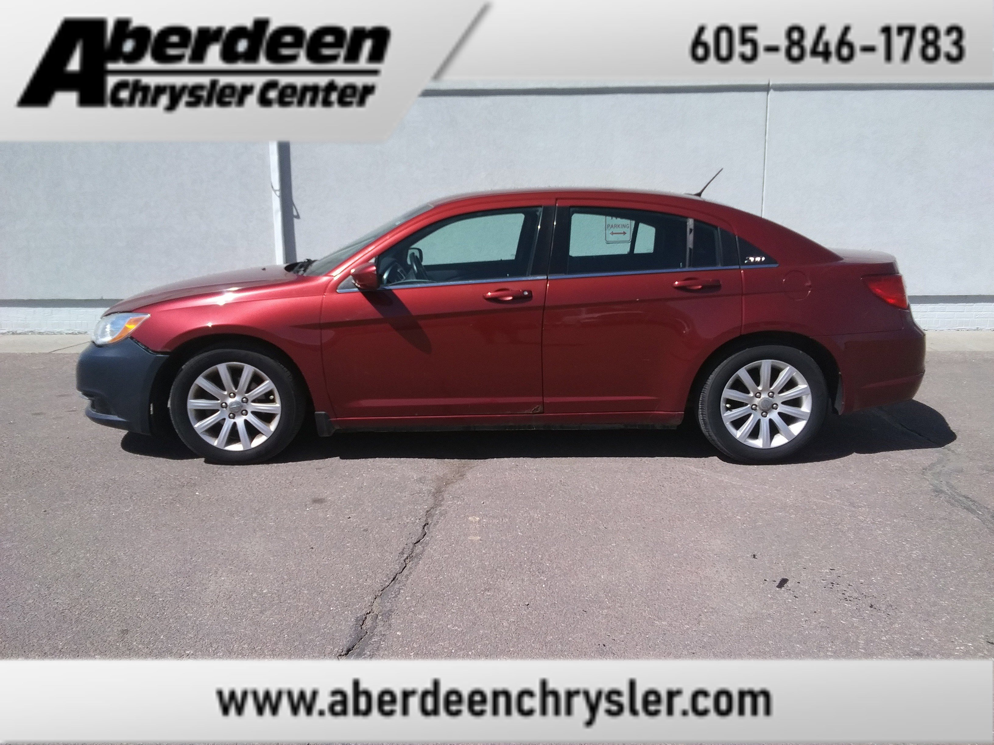 Used 2014 Chrysler 200 Touring FWD image 1