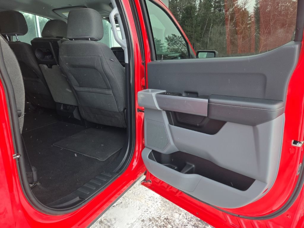 Used 2023 Ford F150 XLT image 23