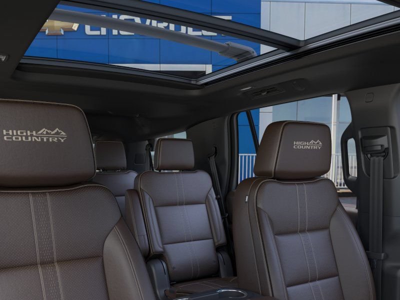 New 2026 Chevrolet Tahoe High Country w/ Sun And Tow Package AWD/4WD image 24