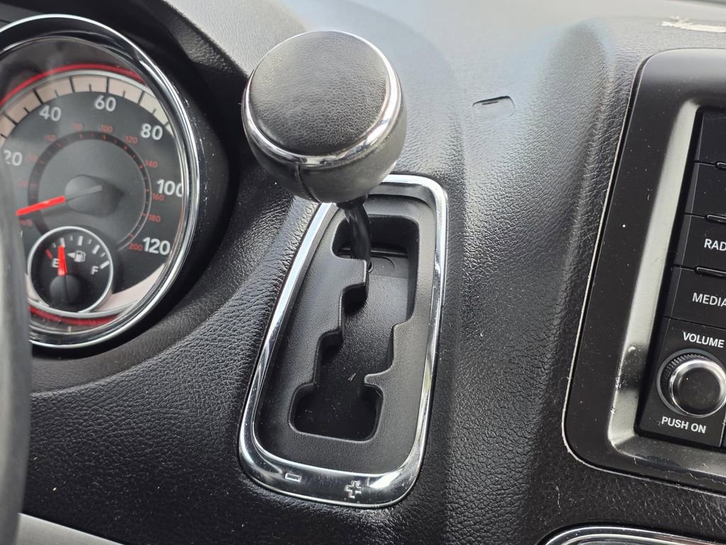 Used 2019 Dodge Grand Caravan GT image 26