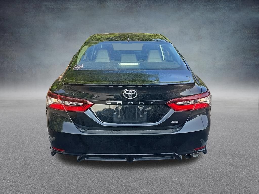 Used 2024 Toyota Camry SE w/ Audio Upgrade Package FWD image 9