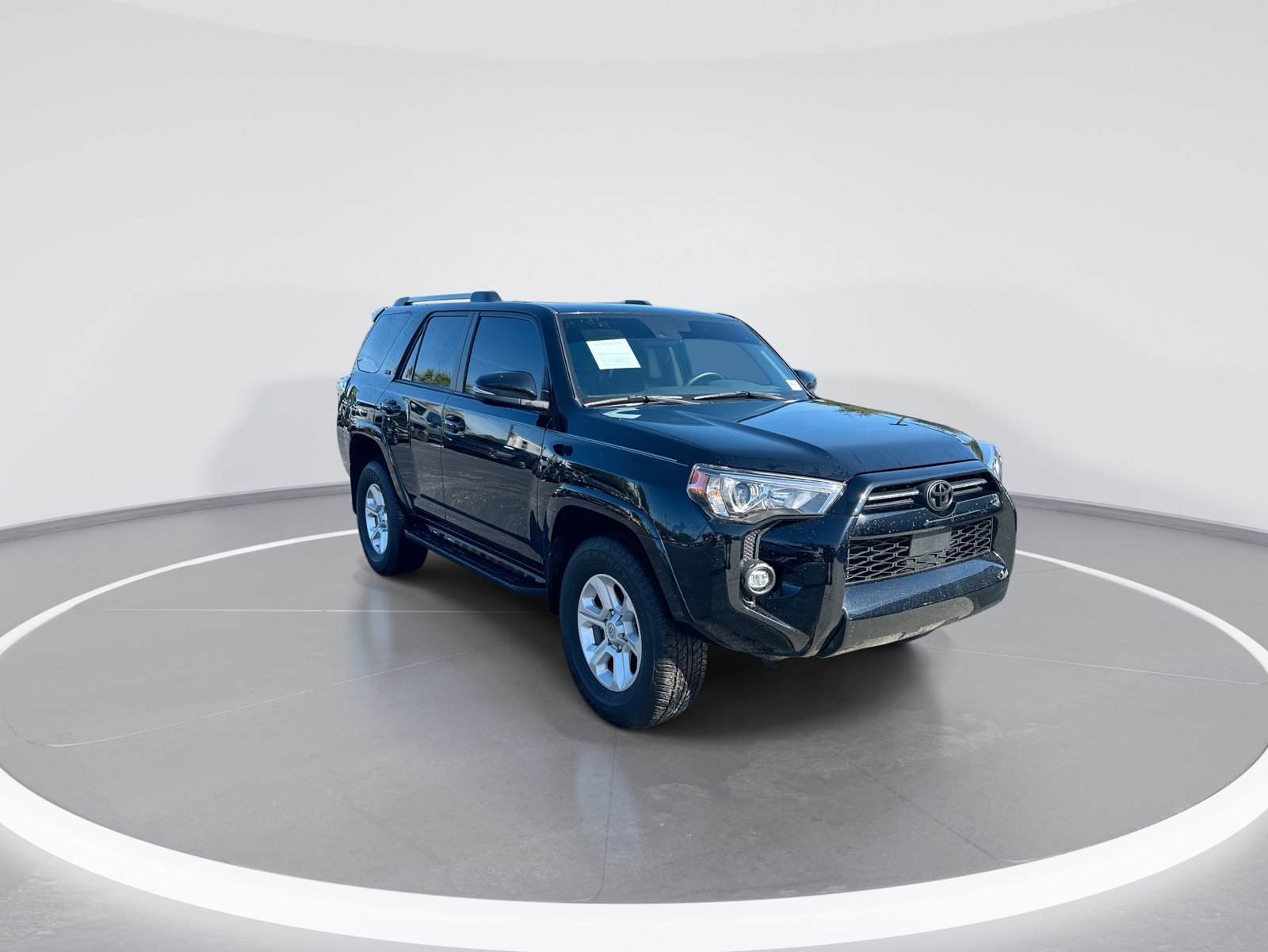 Used 2024 Toyota 4Runner SR5 Premium w/ Moonroof Package AWD/4WD video 2
