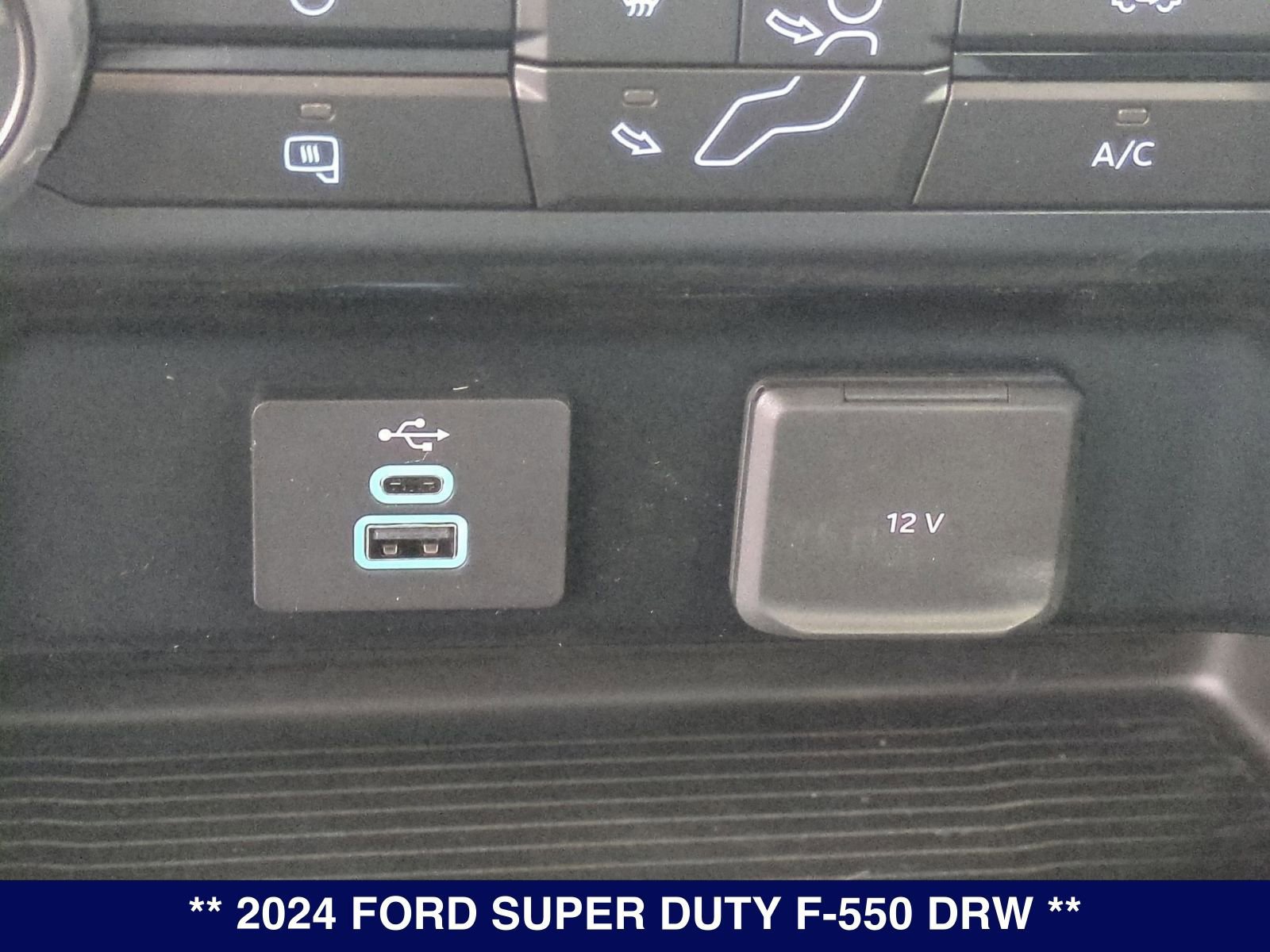 New 2024 Ford F550 4x4 Regular Cab Super Duty image 22