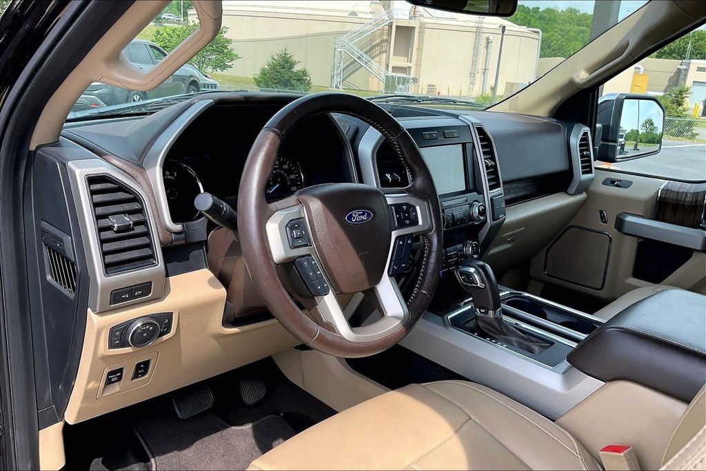 Used 2019 Ford F150 Lariat w/ Equipment Group 502A Luxury AWD/4WD image 20