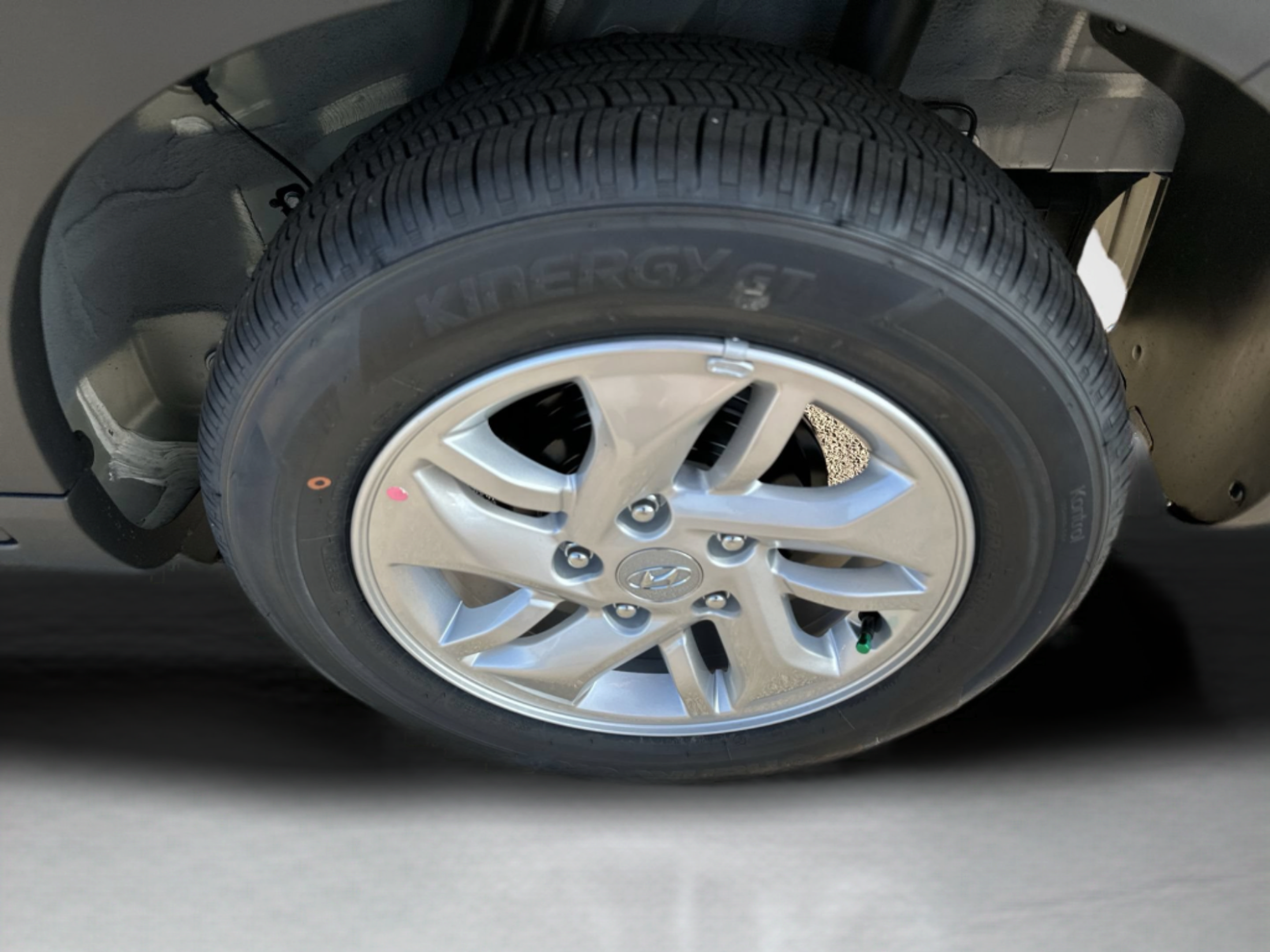 New 2026 Hyundai Venue SE FWD image 29
