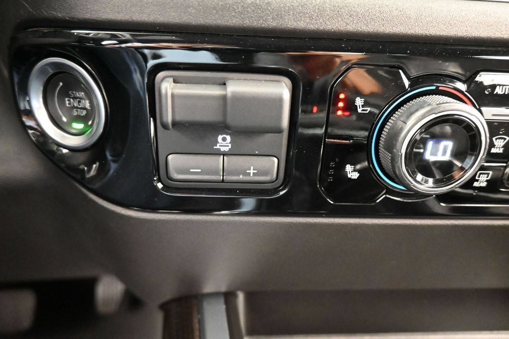 Used 2024 Chevrolet Silverado 1500 RST RWD image 30