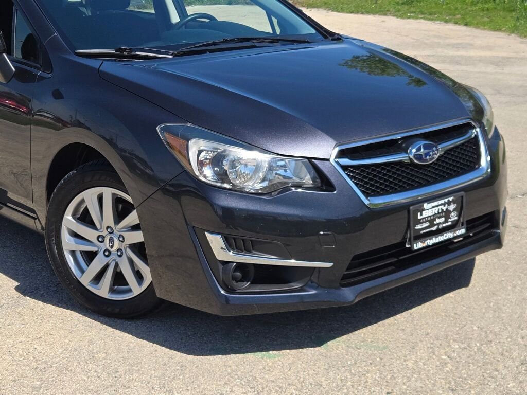 Used 2015 Subaru Impreza 2.0i Premium w/ Popular Package #1 AWD/4WD image 2