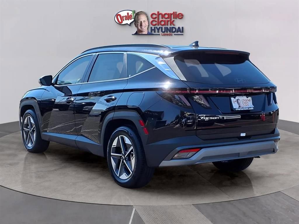 New 2026 Hyundai Tucson SEL image 3