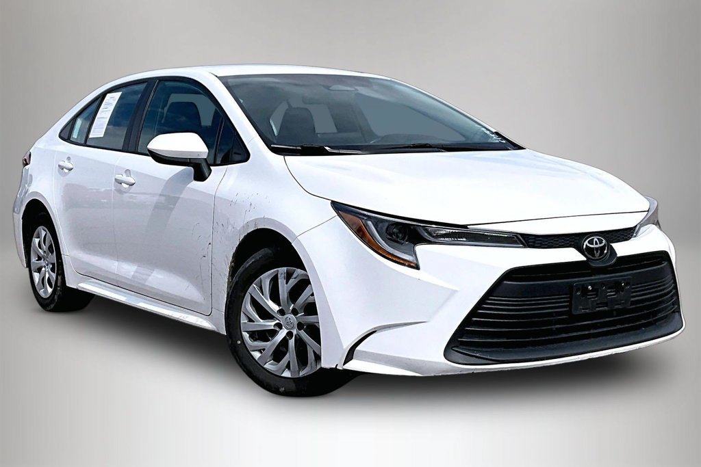 Used 2024 Toyota Corolla LE