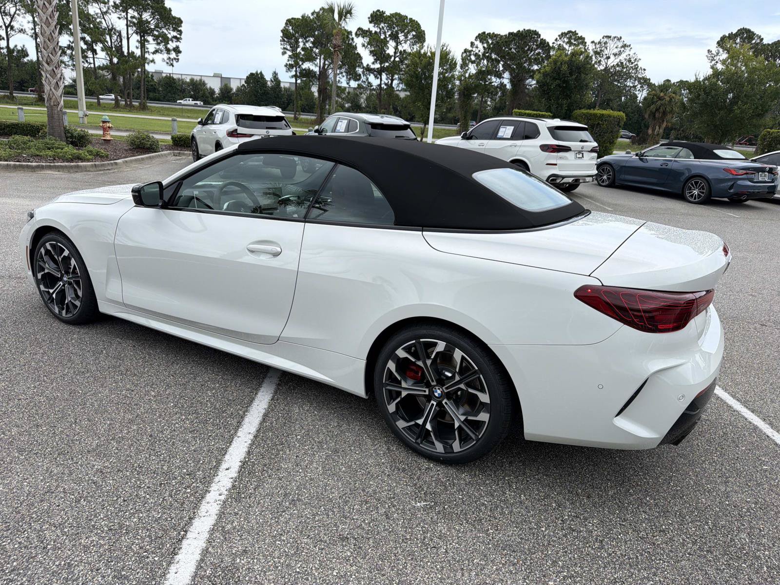 New 2027 BMW 430i Convertible w/ M Sport Package RWD image 4