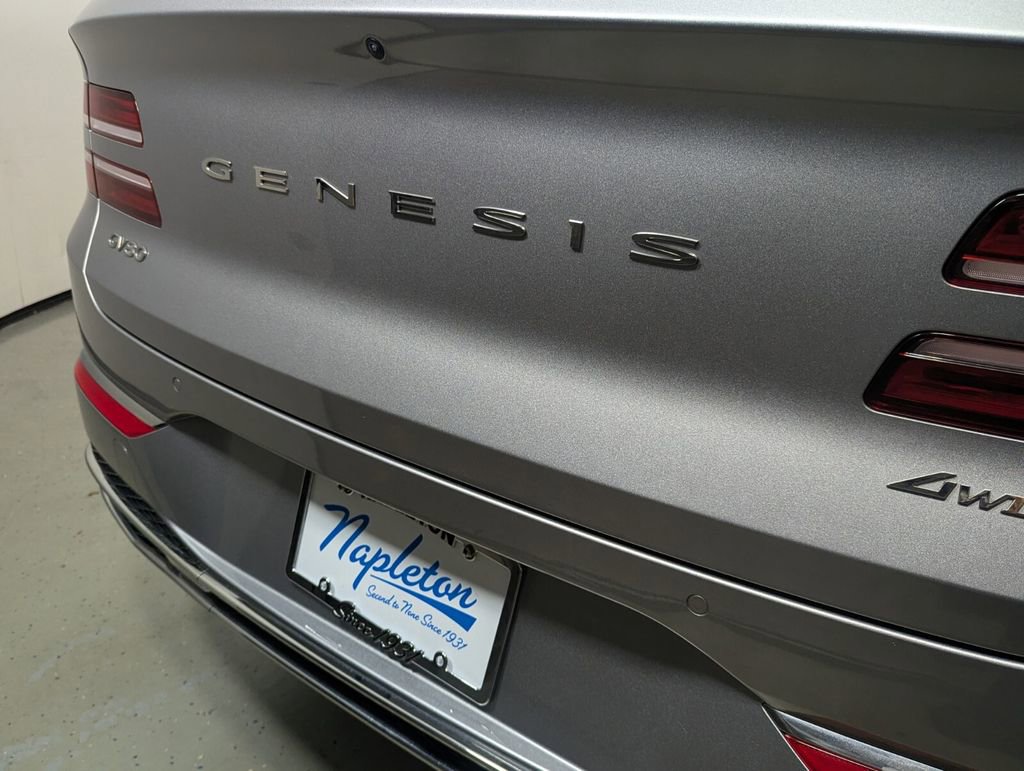 Used 2025 Genesis GV80 2.5T Standard image 9