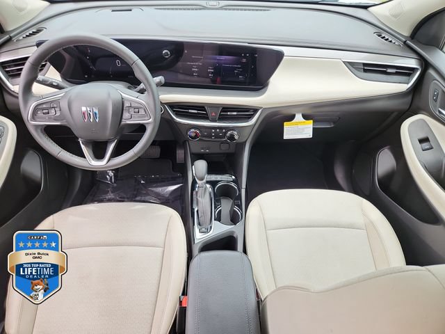 Certified 2024 Buick Encore GX Preferred FWD image 12