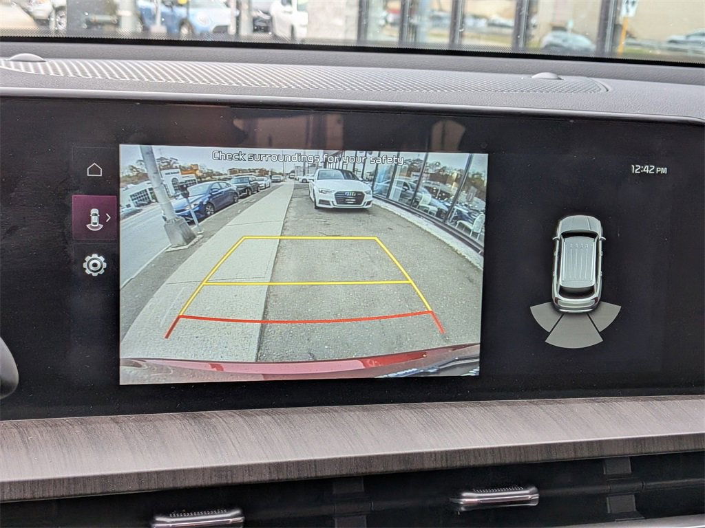 Used 2023 Kia Telluride EX image 19