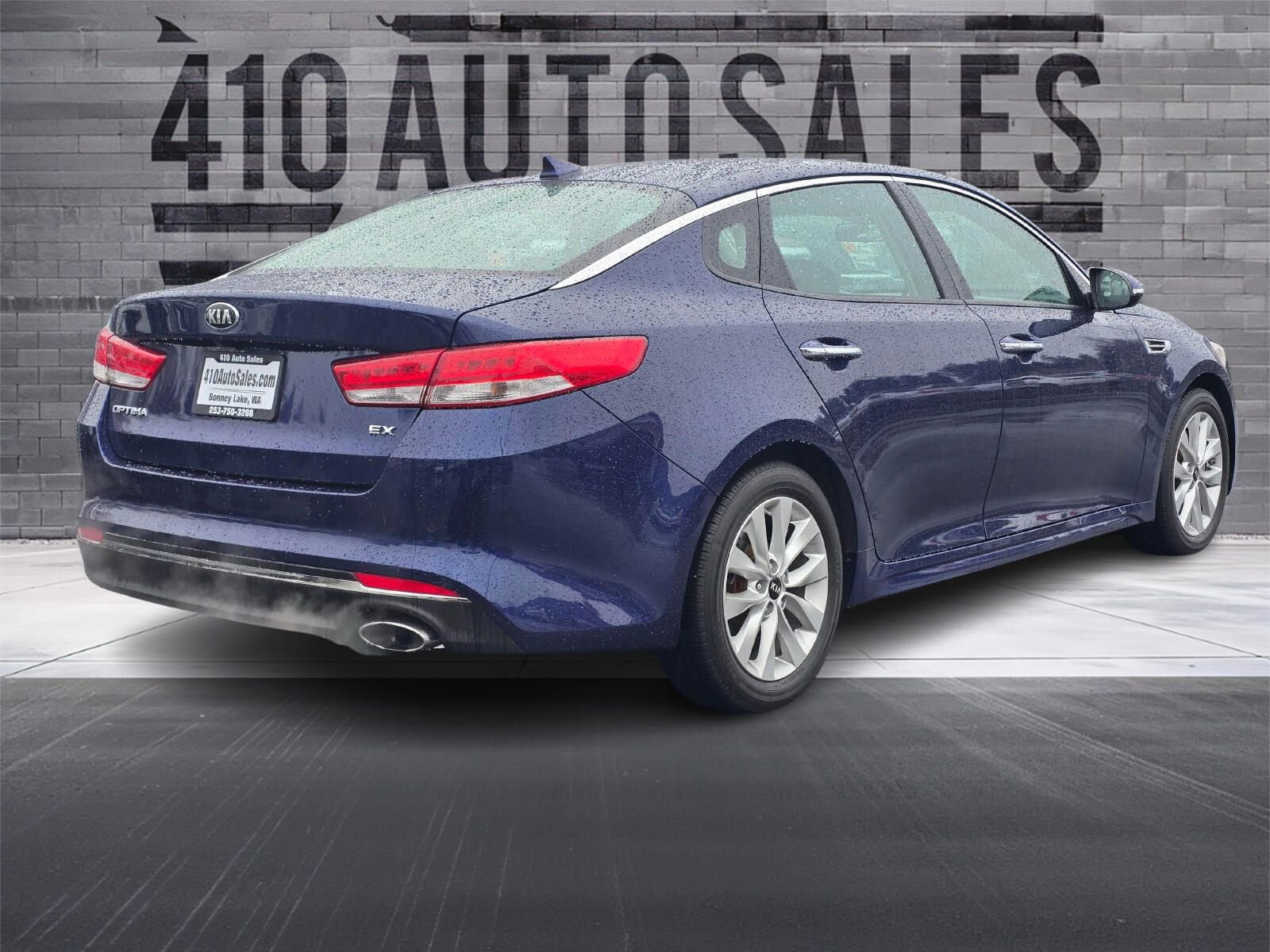 Used 2018 Kia Optima EX image 3