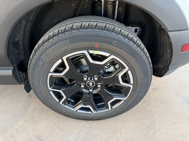 New 2025 Ford Bronco Sport Outer Banks w/ Outer Banks Tech Package+ image 5