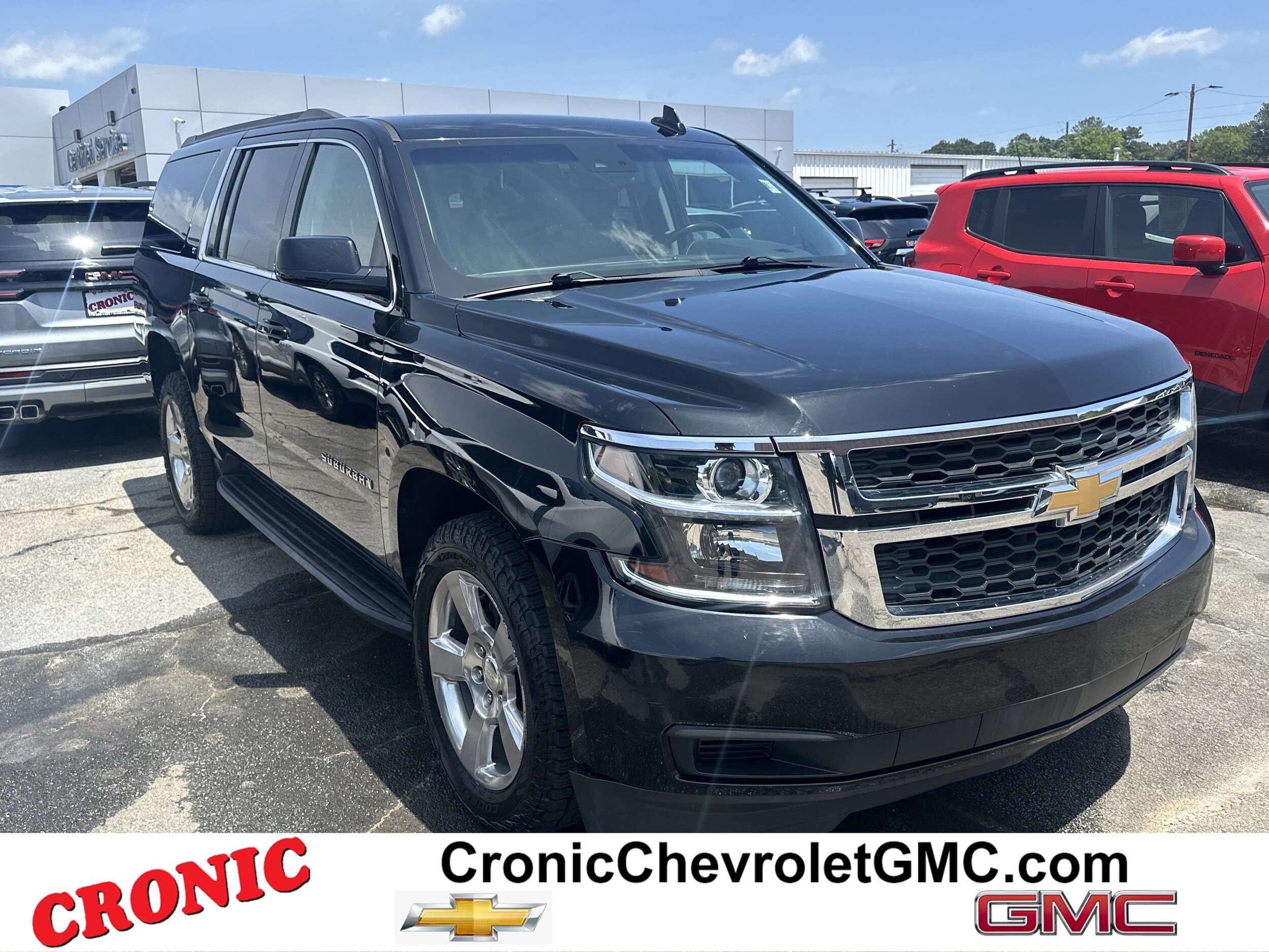 Used 2019 Chevrolet Suburban LT RWD image 1