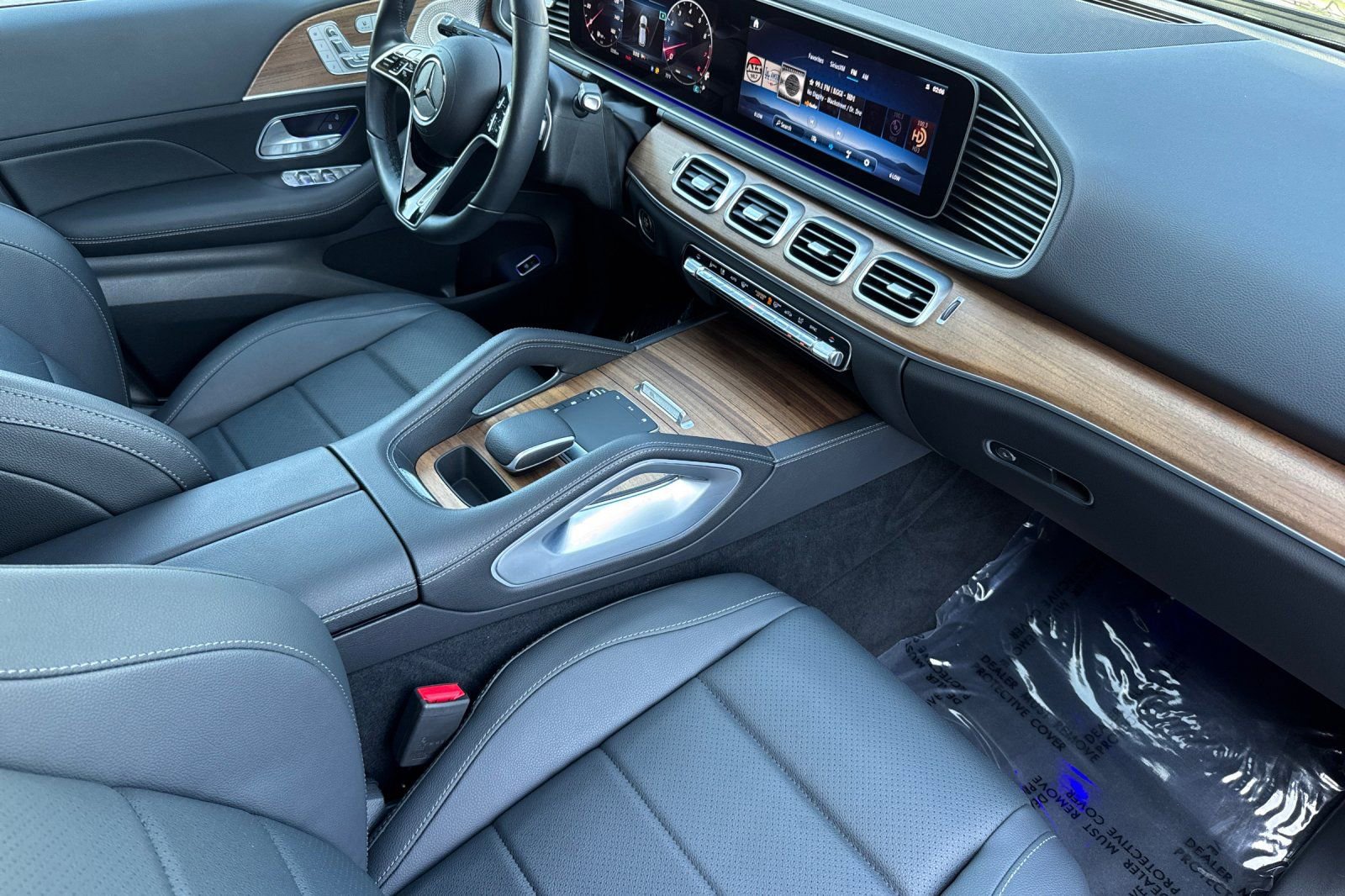 Certified 2025 Mercedes-Benz GLE 450 4MATIC image 18