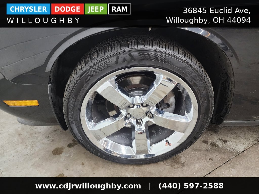 Used 2010 Dodge Challenger R/T RWD image 34