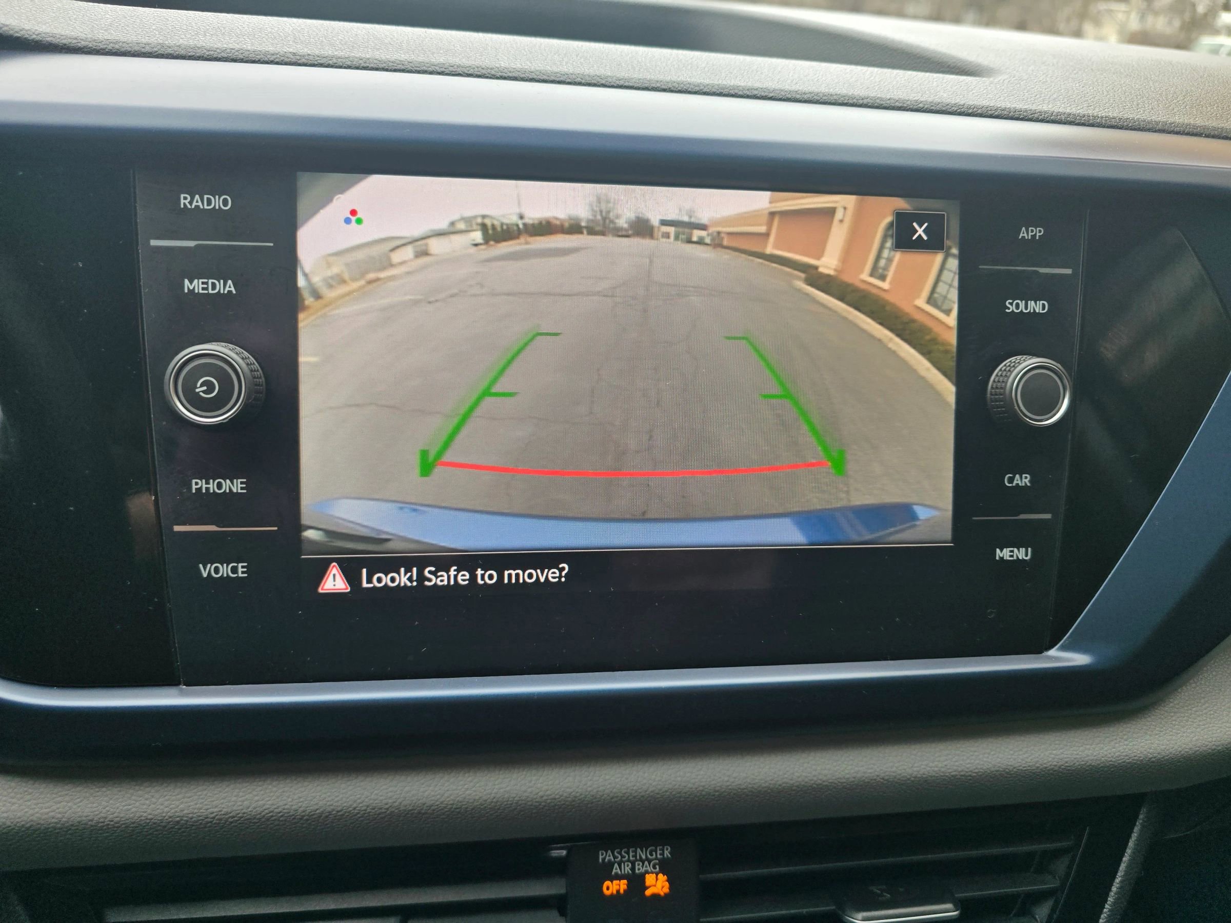 Used 2022 Volkswagen Taos SE image 41