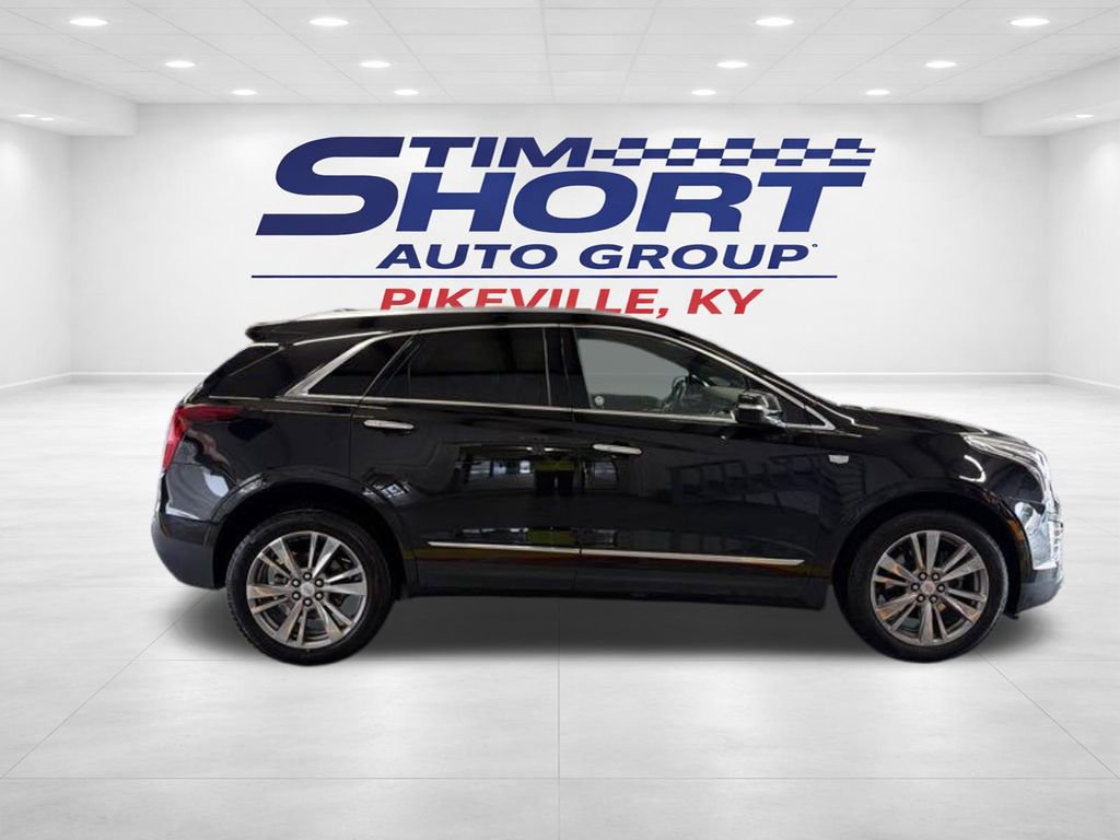 Used 2024 Cadillac XT5 Premium Luxury image 3