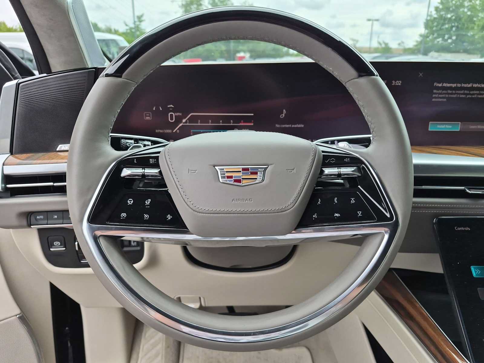 Used 2025 Cadillac Escalade Sport Platinum w/ LPO, ONYX Package AWD/4WD image 24