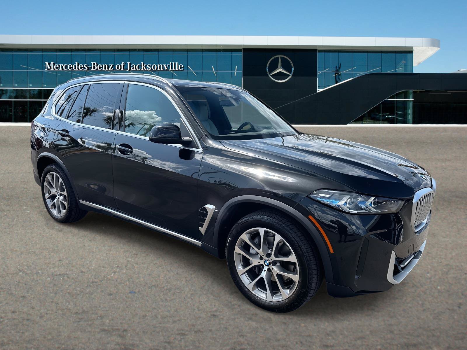 Used 2025 BMW X5 xDrive40i w/ Premium Package AWD/4WD video 1