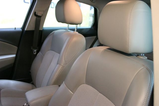 Used 2015 Buick Verano FWD image 16