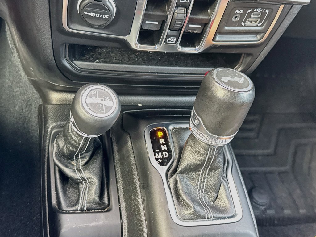 Certified 2023 Jeep Wrangler Unlimited Sahara w/ Cold Weather Group AWD/4WD image 18
