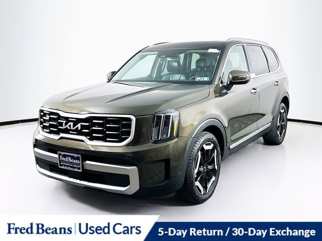 Used 2023 Kia Telluride S w/ S Sunroof Package image 3