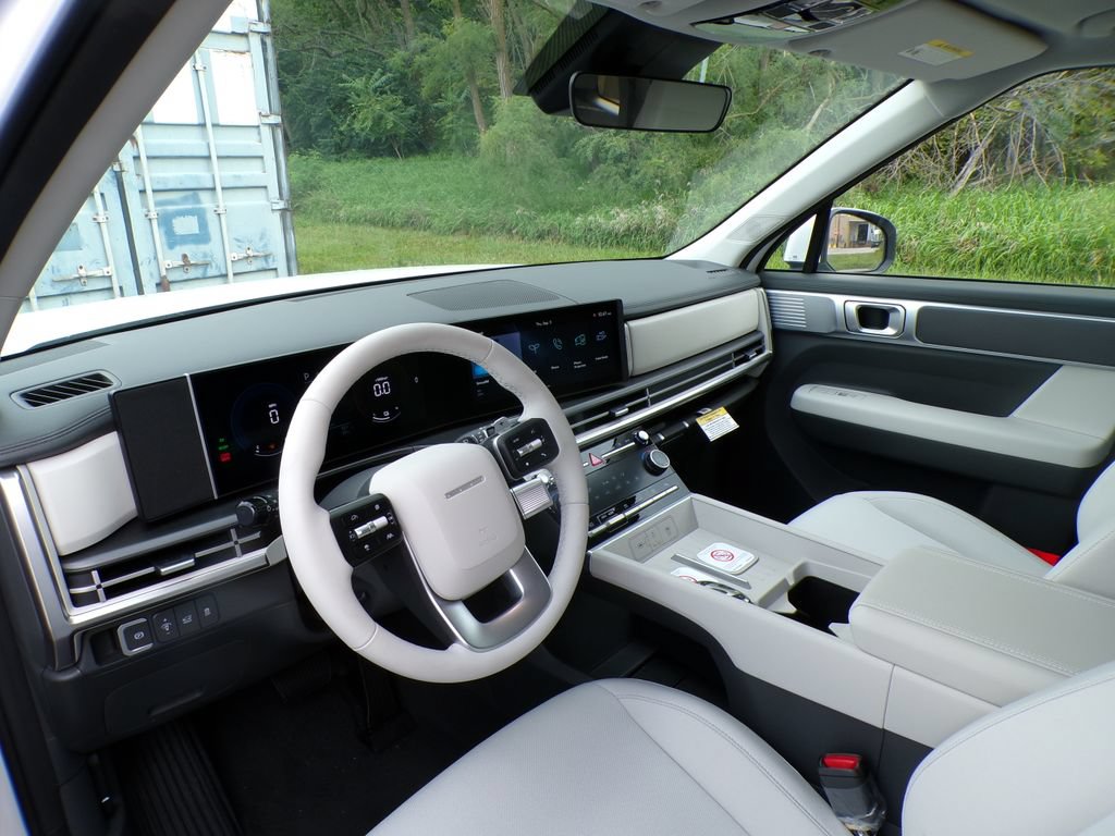 New 2026 Hyundai Santa Fe SE AWD/4WD image 11