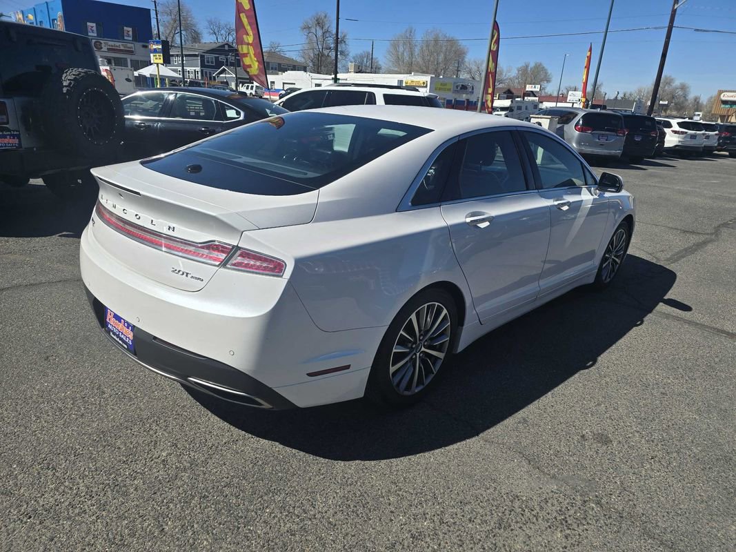 Used 2019 Lincoln MKZ Premiere image 10