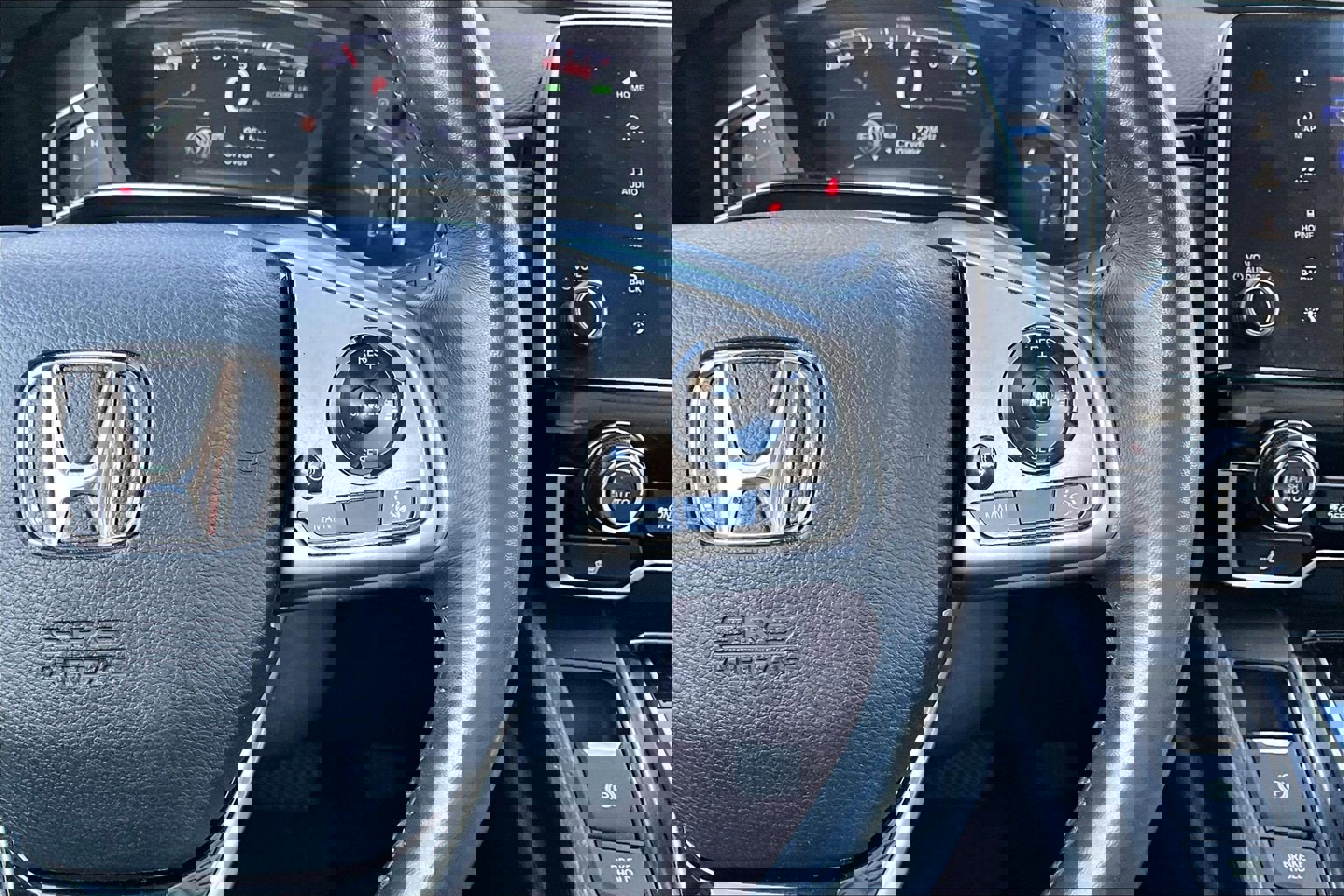 Used 2021 Honda CR-V Touring image 12