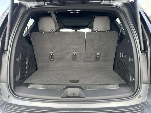 Used 2022 Chevrolet Tahoe RST w/ Luxury Package image 13