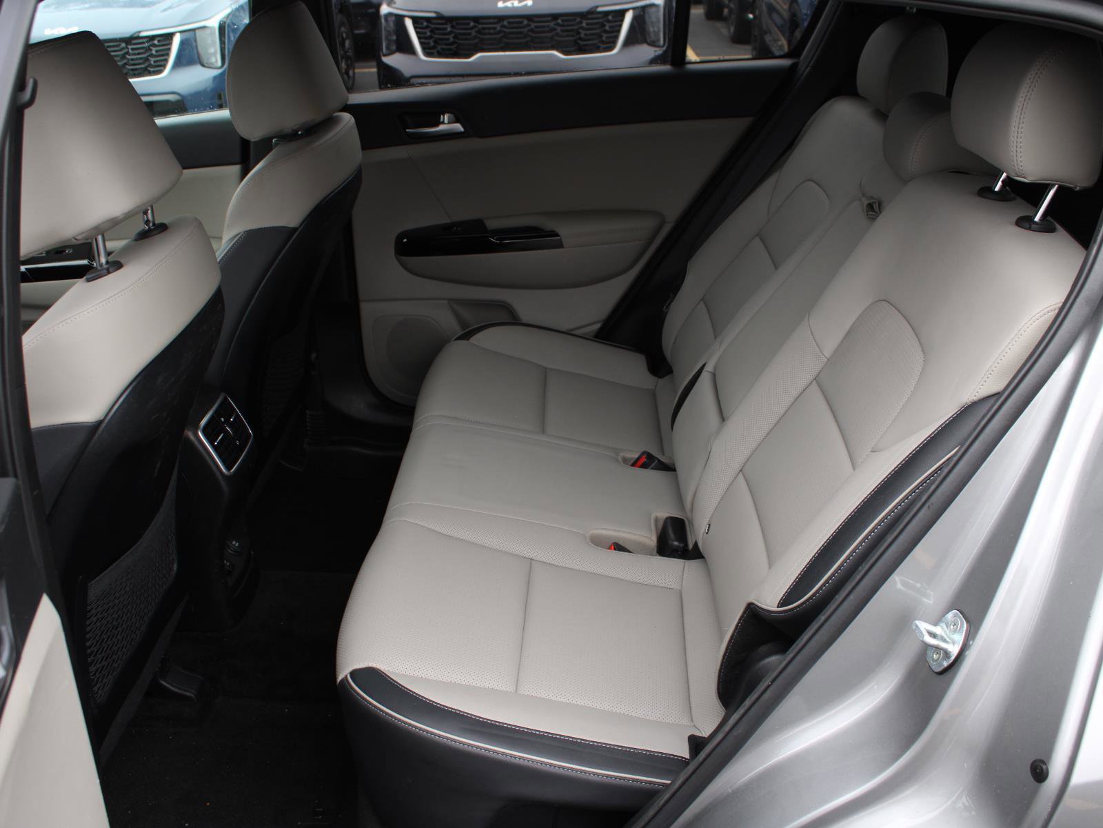 Used 2022 Kia Sportage SX image 16