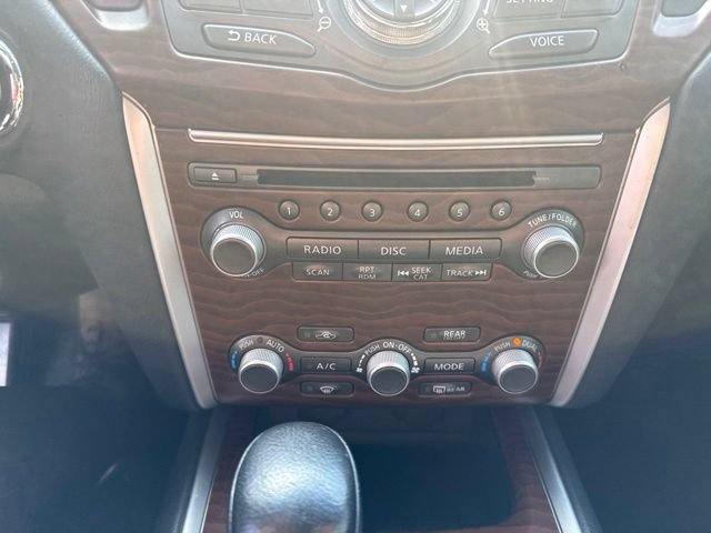 Used 2017 Nissan Pathfinder Platinum w/ Midnight Edition Package FWD image 29