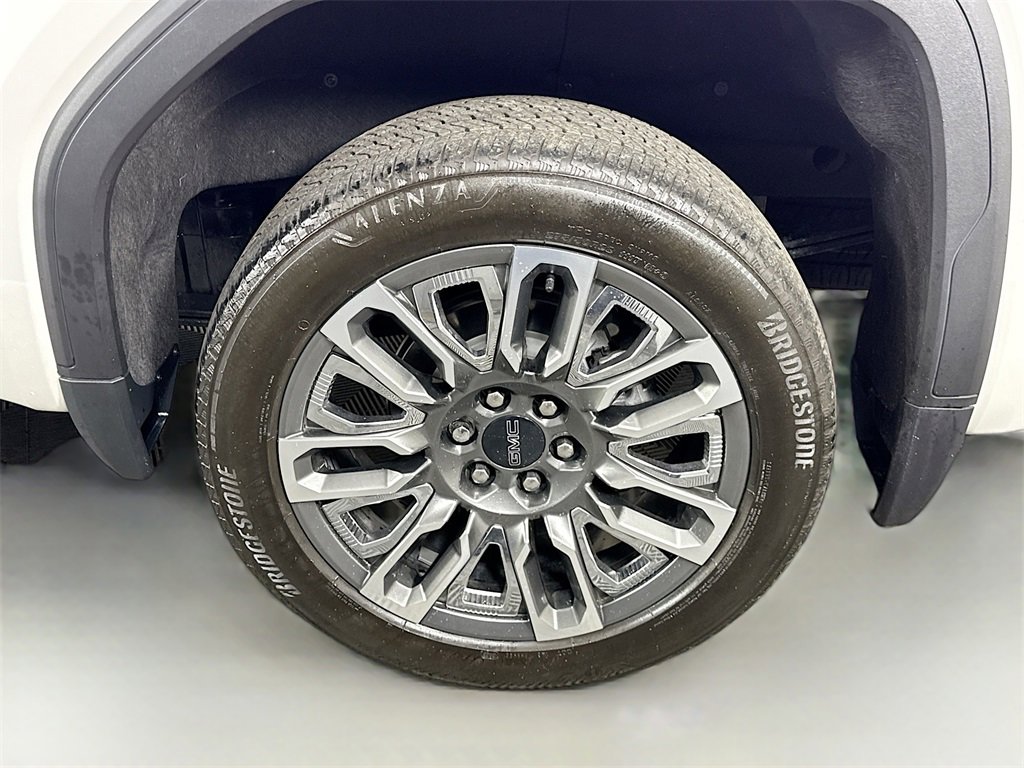 Used 2024 GMC Sierra 1500 Denali Ultimate image 37