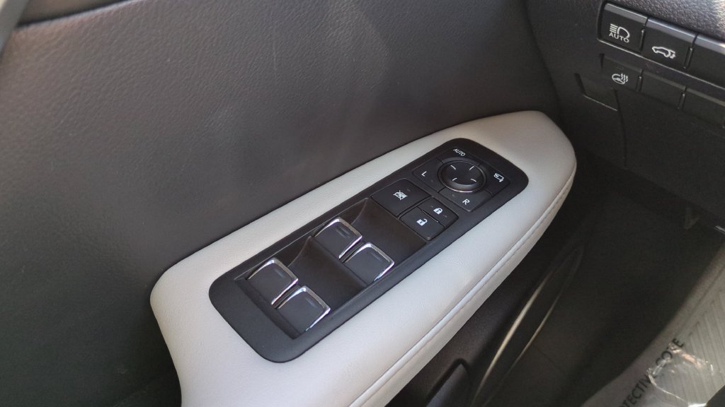 Used 2019 Lexus RX 350 FWD w/ Navigation Package image 20