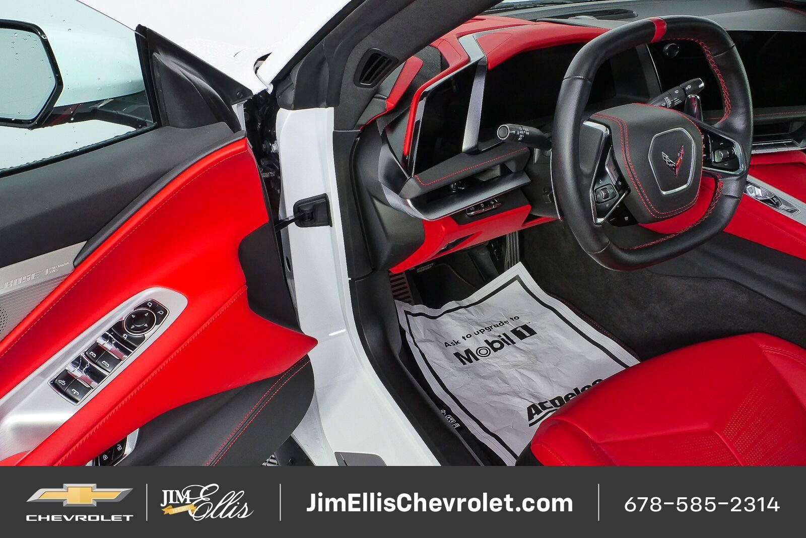 Used 2026 Chevrolet Corvette Stingray Premium Conv w/ Z51 Performance Package RWD image 8