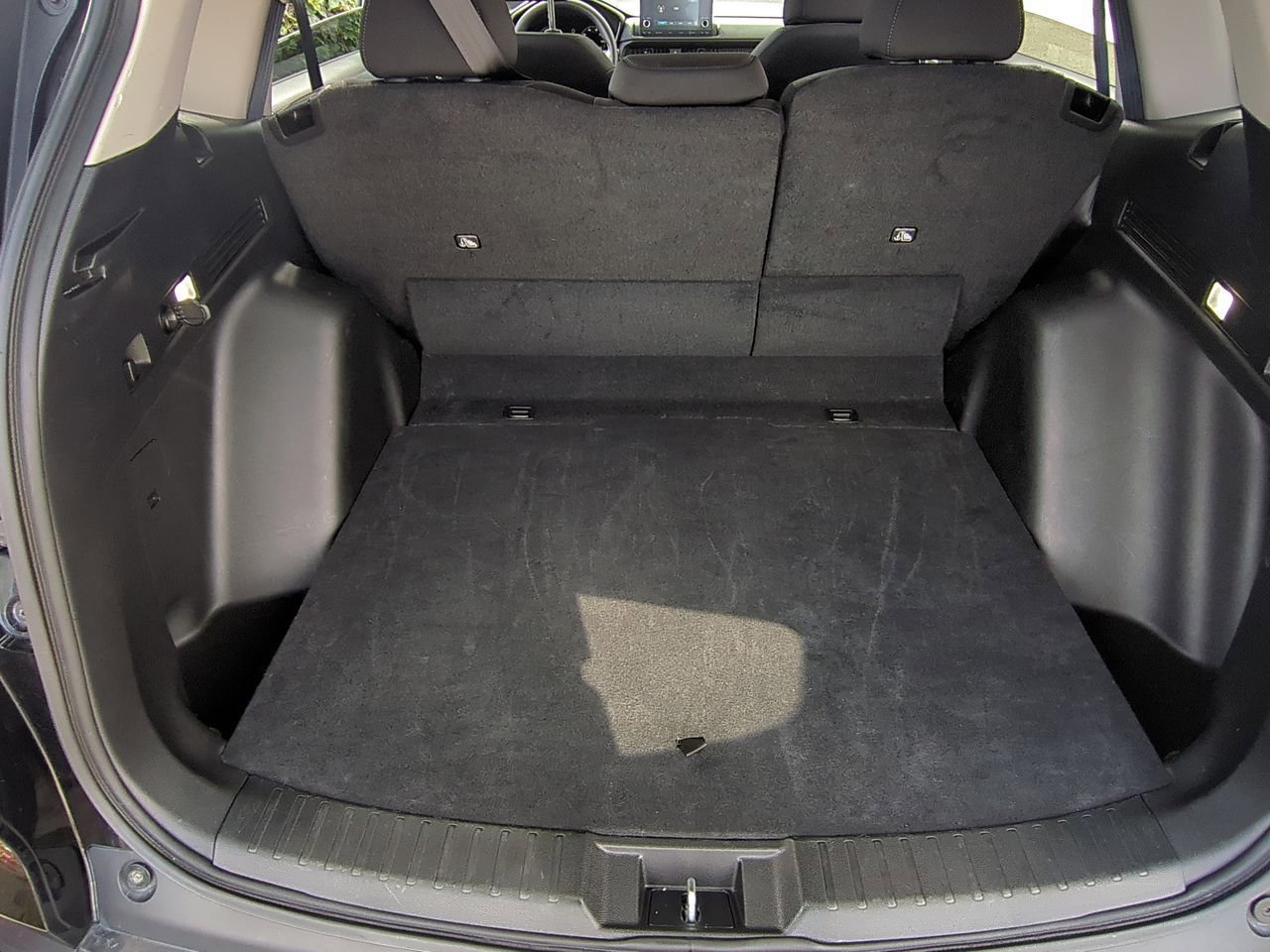 Used 2025 Honda CR-V LX image 24