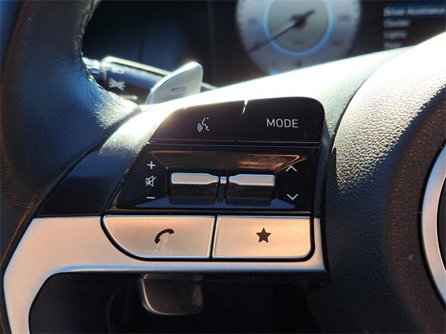 Used 2022 Hyundai Santa Cruz SEL Premium image 18