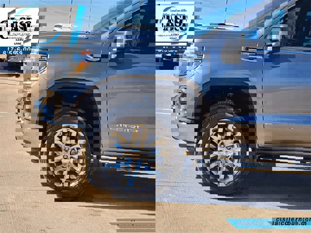 Used 2021 GMC Sierra 1500 SLT image 11