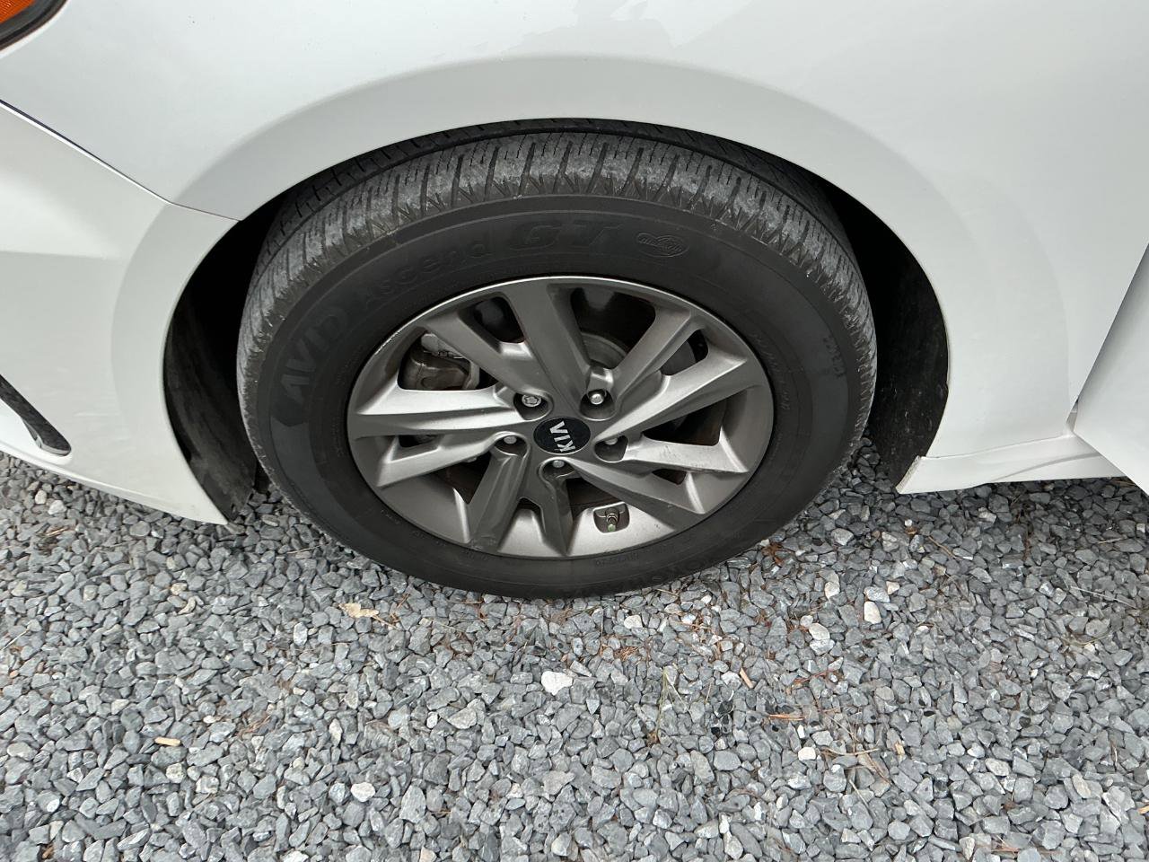 Used 2019 Kia Optima LX FWD image 23