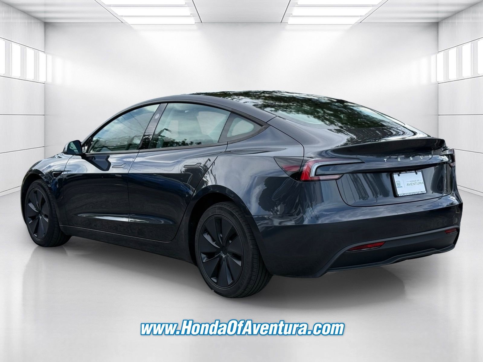 Used 2025 Tesla Model 3 Long Range RWD image 4
