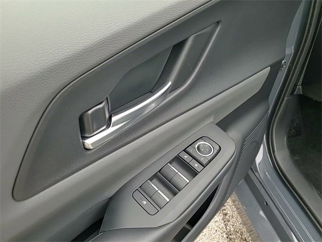 Used 2026 Toyota Prius XLE image 11