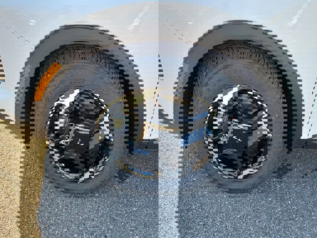 New 2026 Kia Sportage EX w/ EX Panorama Roof Package image 39