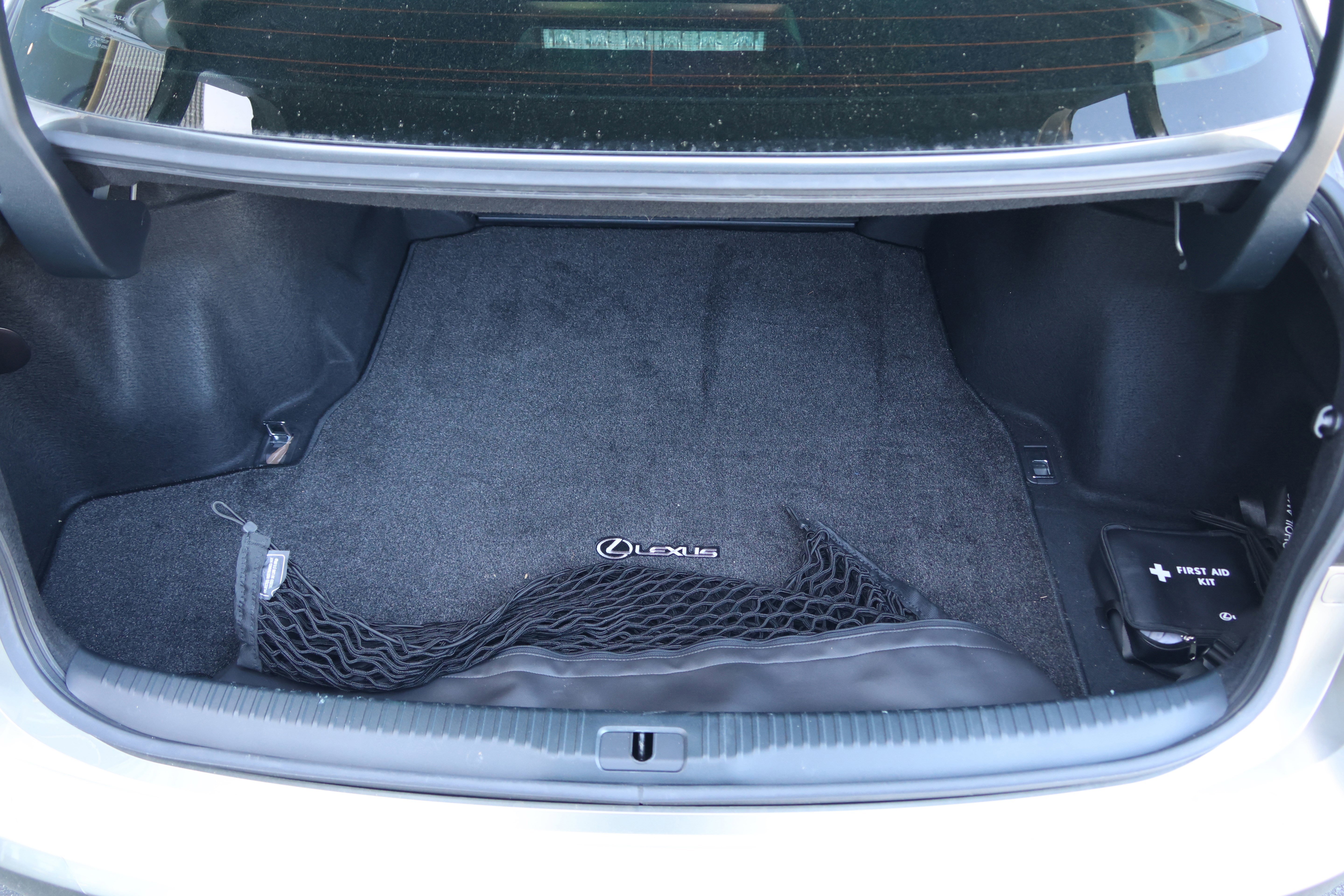 Used 2017 Lexus IS 200t image 35