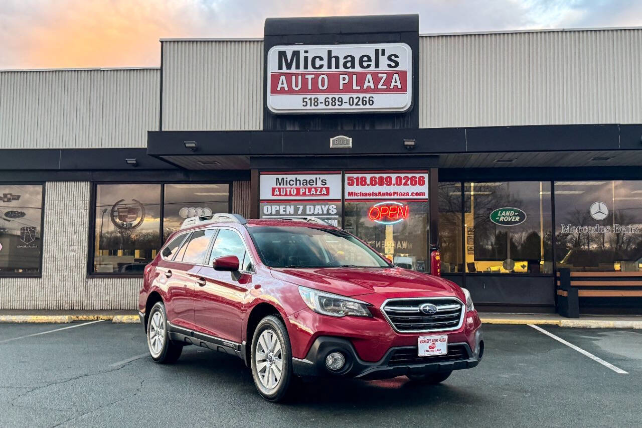 Used 2018 Subaru Outback 2.5i Premium image 2