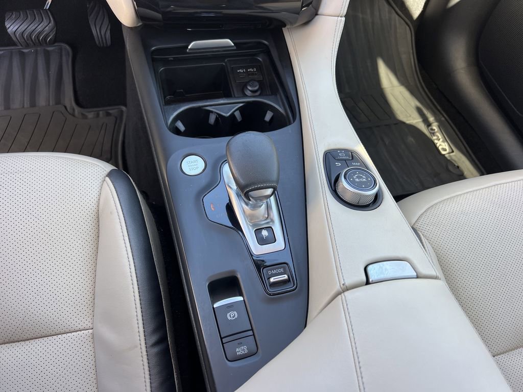 Used 2021 INFINITI QX50 Essential w/ Convenience Package image 29
