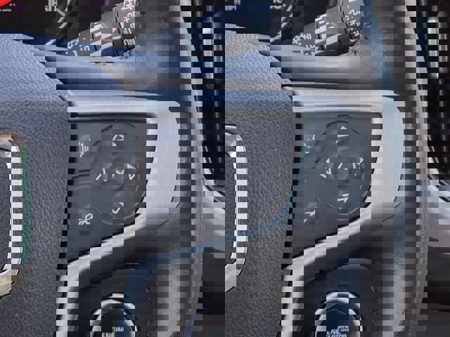 Used 2018 GMC Terrain SLT w/ Preferred Package image 16